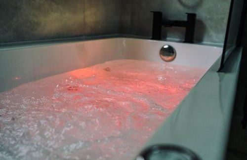 Faulkner House - Photo 16