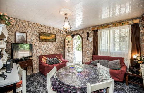 2 Bedroom Cozy Apartment In Vidreres - Foto 3