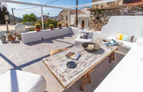 Traditional house inside Filoti, Naxos - Foto 33