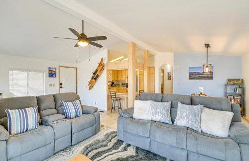 5 Mi to River Topock Boating and Off-Roading Oasis! - Foto 8