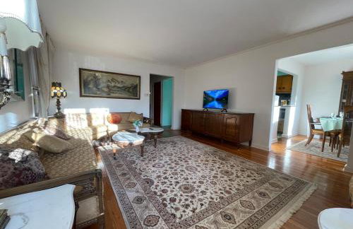 Luxury Three Bedroom apartment in a private house - Foto 4