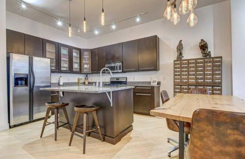 Lovely 2-Bedroom Unit in Springfield - Photo 8