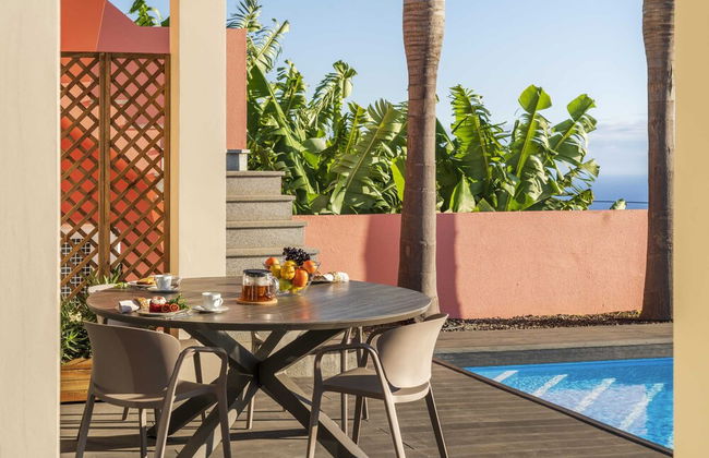 With Pool and Superb sea View - Villa Candelária - Foto 56