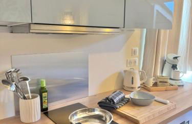 Aux portes de la plage, entièrement rénovés, climatisation, wifi, Parking gratuit, linge de maison fournit, ménage en fin de séjour compris - Foto 17