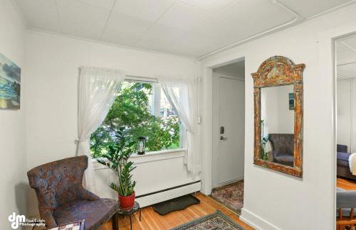 Coastal Cabin - Downtown Historical Log Home - Foto 8