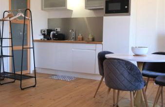 A l'ombre des remparts - Foto 31