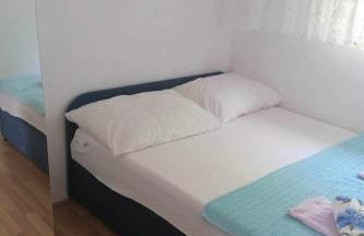 Apartments by the sea Bilice, Krka - 23875 - Photo 6