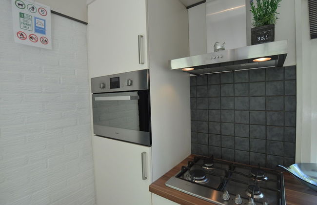 Romantic Forest Retreat With Sauna - Photo 4