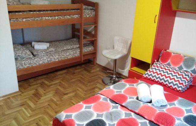 Lovely 2-bed Apartment in Novi Sad - Photo 14
