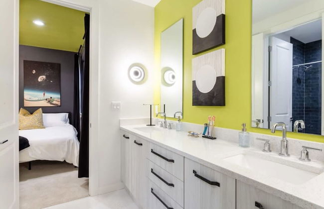 5 000 SQ FT Private 10br Compound DT 6 Min Drive - Photo 51