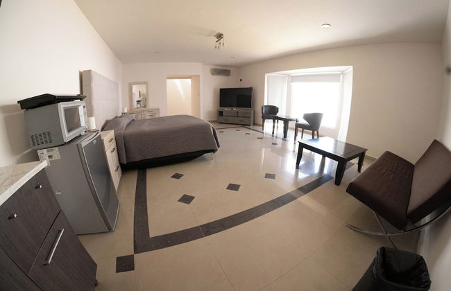 Room-17, Suite for two People - Photo 4