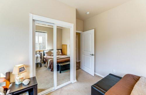 Coastal Oregon Home Walk to Dock! - Photo 20