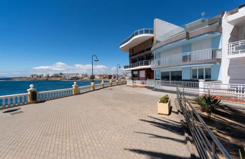 Durmiendo sobre el mar, Vivienda Los Riscos - Foto 13