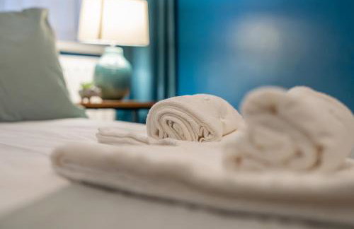 3 Bed-Free Parking-Close to City-by Holiday Homes - Foto 12