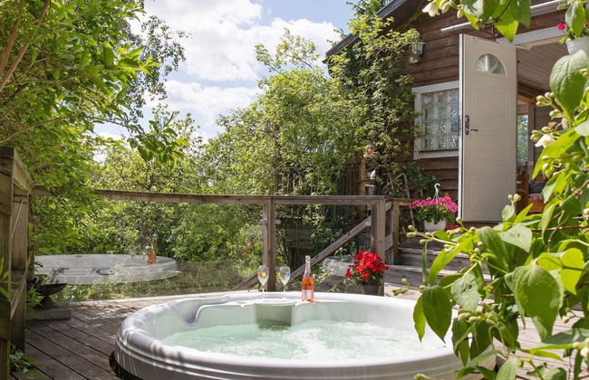 9 Person Holiday Home in Huddinge - Photo 1