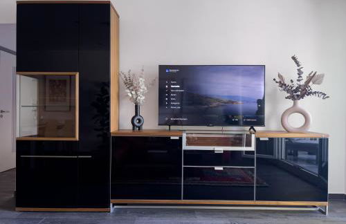 Modernes Wasserfront Wohnung, Terrasse, Parkplatz - Foto 12