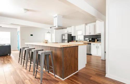 A Place to Escape 5 minutes from Downtown Newly Renovated - Foto 24