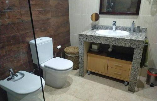 Apartamento para 5 personas frente al mar con piscina y parking - Foto 35