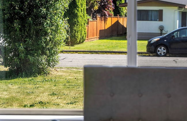 Quite House near Vancouver Airport - Photo 46