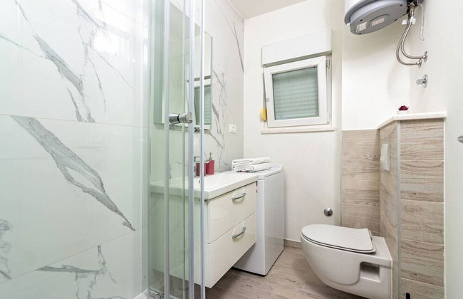 Modern Apartments With Private Balcony Kaštel Novi - Foto 53