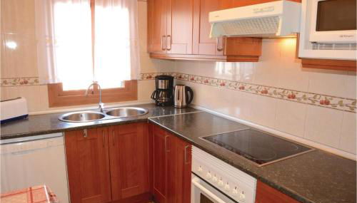 Cozy Home In Ses Covetes With Wifi - Photo 3