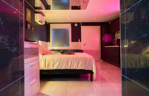 L'Amoria - Suite Romantique moderne avec Jacuzzi & Sauna - Foto 44