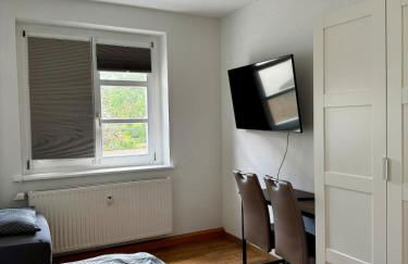 Premium Quartier - Modernes Apartment, 2 Schlafzimmer, WLAN, Parken, Küche - Foto 5
