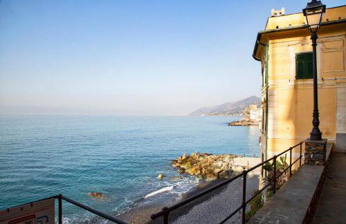 Il Mare di Camogli da un oblò by Wonderful Italy - Foto 50