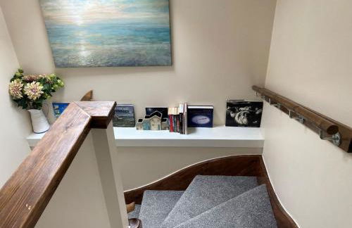 Carloway Self Catering, 5A Upper Carloway, Isle of Lewis, Outer Hebrides - Off grid, outdoor, wood fired hot tub and infra red sauna - Photo 7