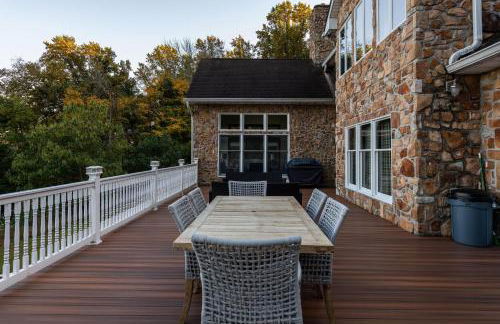 River Haven with Hot Tub - Foto 49