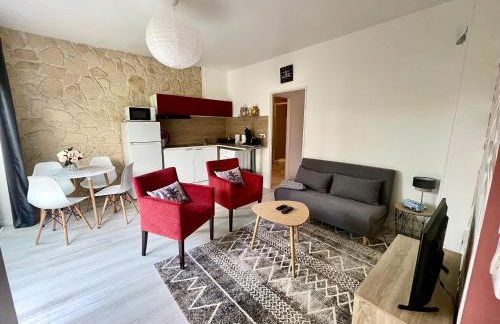 Le Clos des Baleines RDC avec jardin et 1 place de parking privée dans un garage - Foto 1