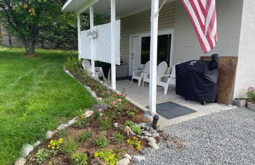 Peaceful Acres Triplex One - Lighthouse Inn - Soldotna, Alaska - Photo 2