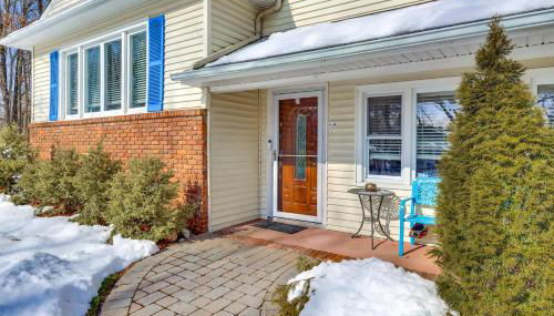 Family Fun in Scotch Plains! Home with Game Room - Foto 5