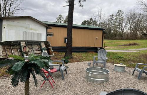 Country Cottage Love Nest Lake Cumberland KING BED - Foto 12