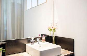 Les Nids de la Tour - Maison de charme au centre - Spa privé - Vue unique - Foto 17