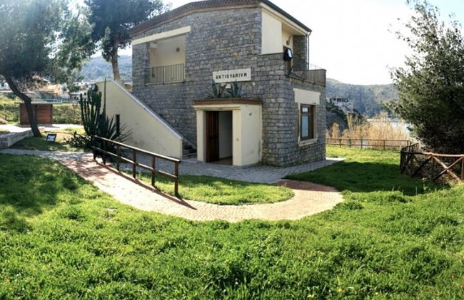 Tour "Costa del Mito" in scooter da Marina di Camerota - Foto 14