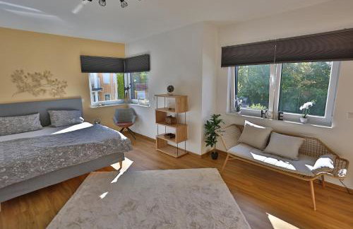 Exklusive Wohnung mit Balkon und direktem Rheinblick mit 2 Schlafzimmern für bis zu 5 Gäste - Foto 2