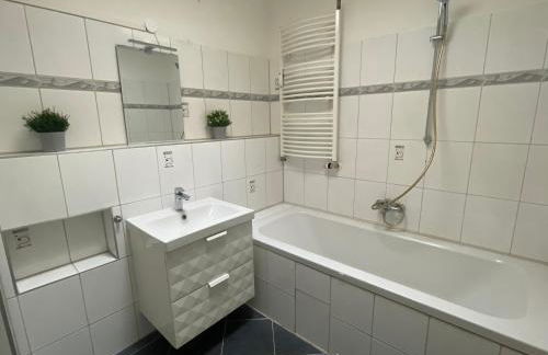 "Live Good, Work Good" - Stadion Apartment by GG Rental Hamburg - Foto 15