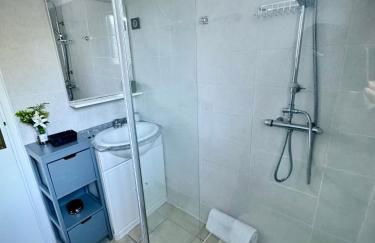 Duplex vue mer EXCEPTIONNELLE en Corse du sud proche plage - le 180Corse - Foto 17