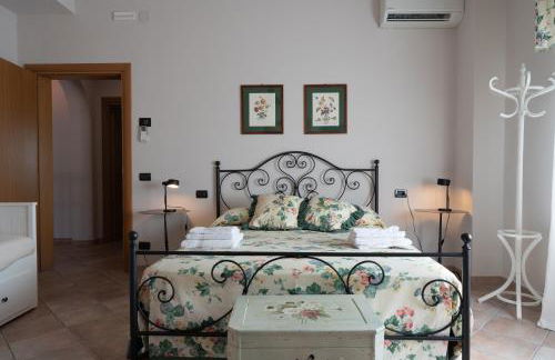 Tenuta Tre Gemme in Cantina - Don Rocco - Foto 12