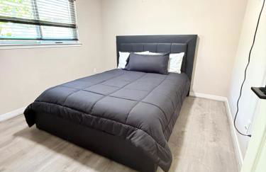 4-bedroom Burlington with AC & Wifi - Foto 26