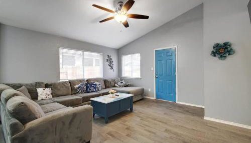 Modern 4 Bedroom Home in Cedar Park - Foto 2