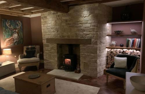 Beautiful grade 2 listed cotswold Stone Cottage - Foto 44