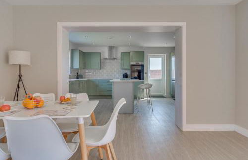 Luxury Isla Cottages Bourne, Dog Friendly with Garden, Parking, Countryside Views, Family Holidays & Easy Access to Town - Foto 25