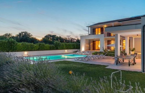 Villa Dora in Central Istria kids friendly with private pool and playground for 10 persons - Foto 10