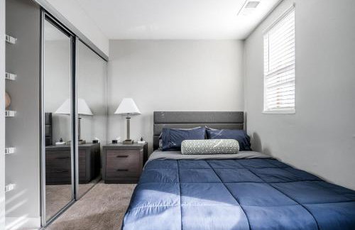 Modern Mass Ave 1BR Apartment with Kitchen - Foto 20