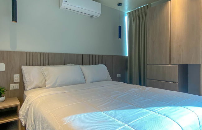 w Modern 1BR w AC Near Kennedy Park - Photo 7