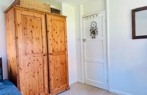 Woodingdean Contractor Pad - FREE Car & Van Parking - Foto 13