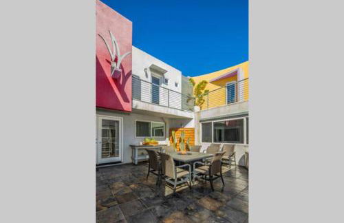 Beach Resort Home with Ocean Views Jacuzzi & Sauna! - Foto 55