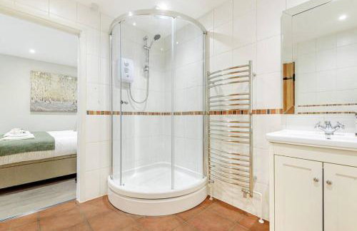 The Cowshed - Photo 14